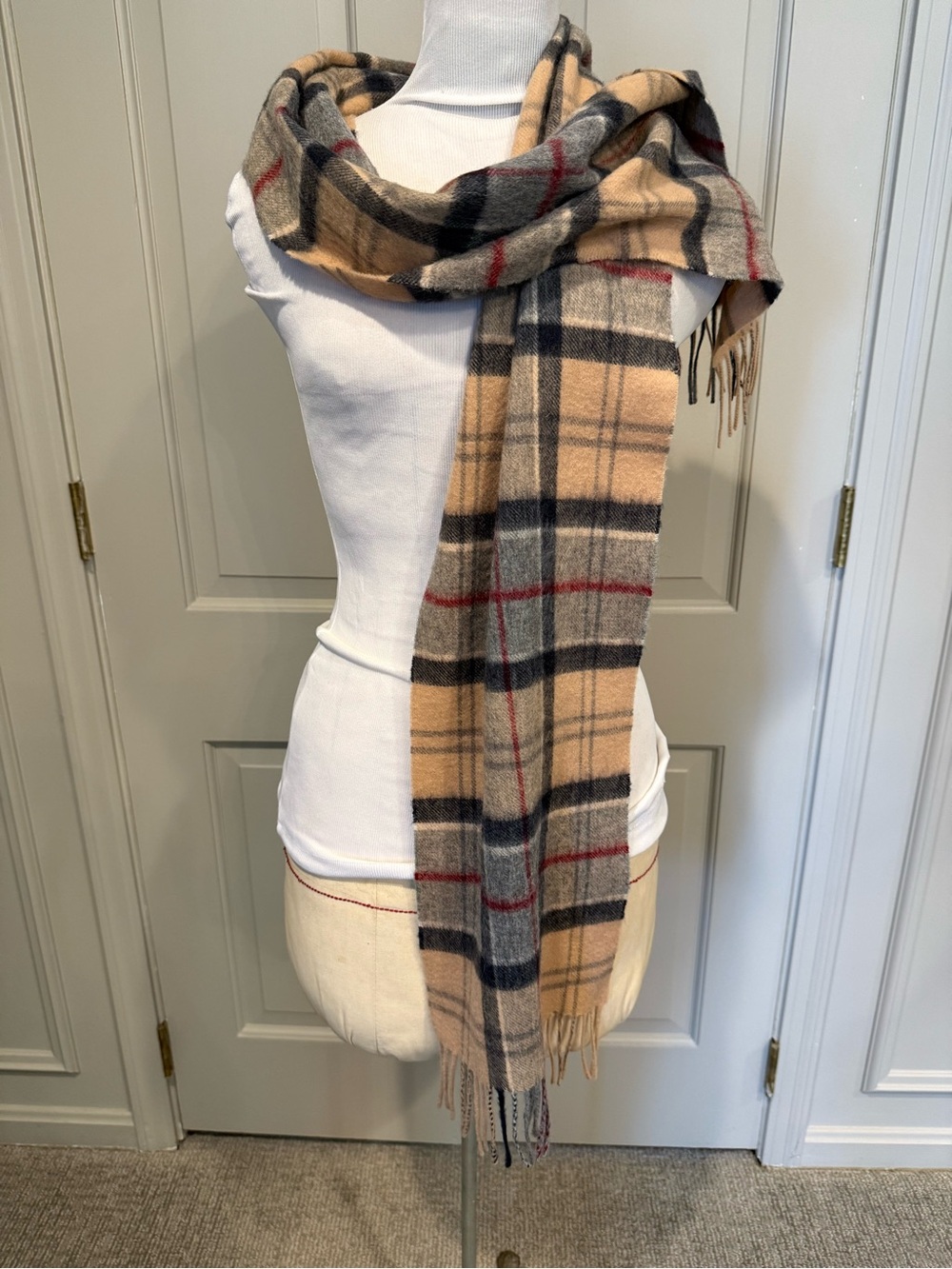 Barbour Tartan Beige Plaid Fringe Scarf
